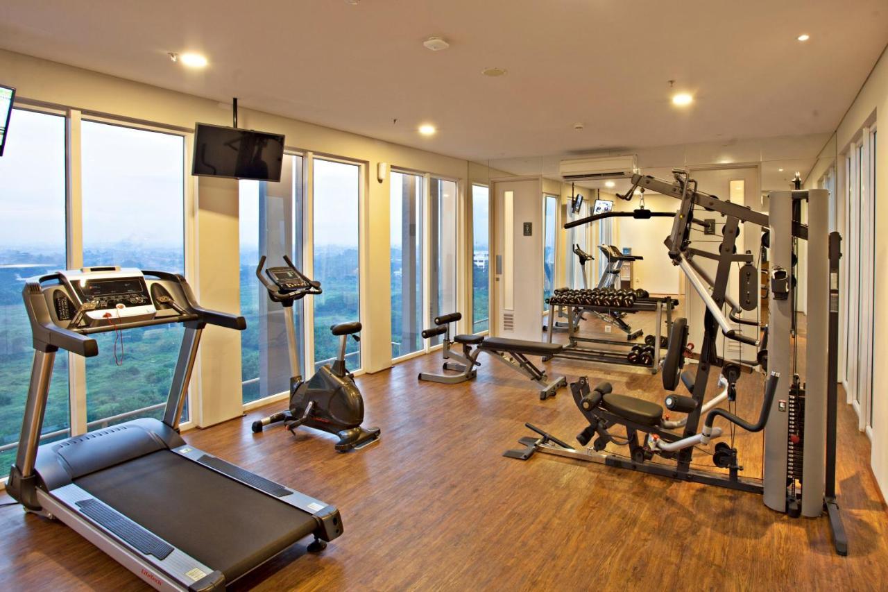 Swiss-Belinn Cikarang Ngoại thất bức ảnh