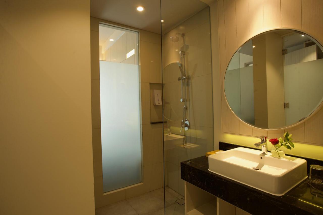 Swiss-Belinn Cikarang Ngoại thất bức ảnh