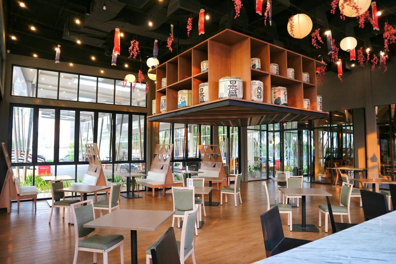 Swiss-Belinn Cikarang Ngoại thất bức ảnh