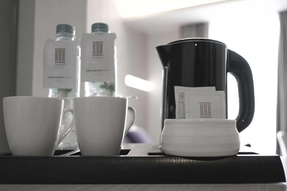 Swiss-Belinn Cikarang Ngoại thất bức ảnh